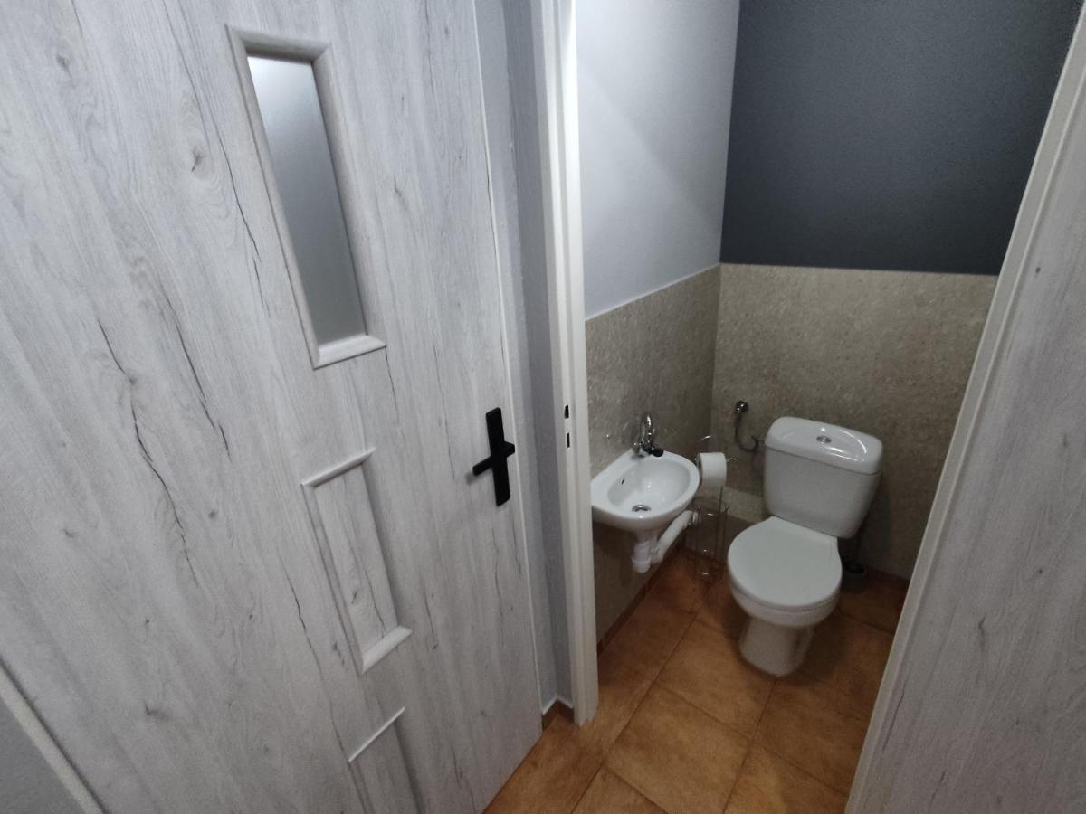 Apartment 3030 Jana Spychalskiego 32 - Tanie W Apartamencie - Samodzielne Zameldowanie - Self Check In Poznan